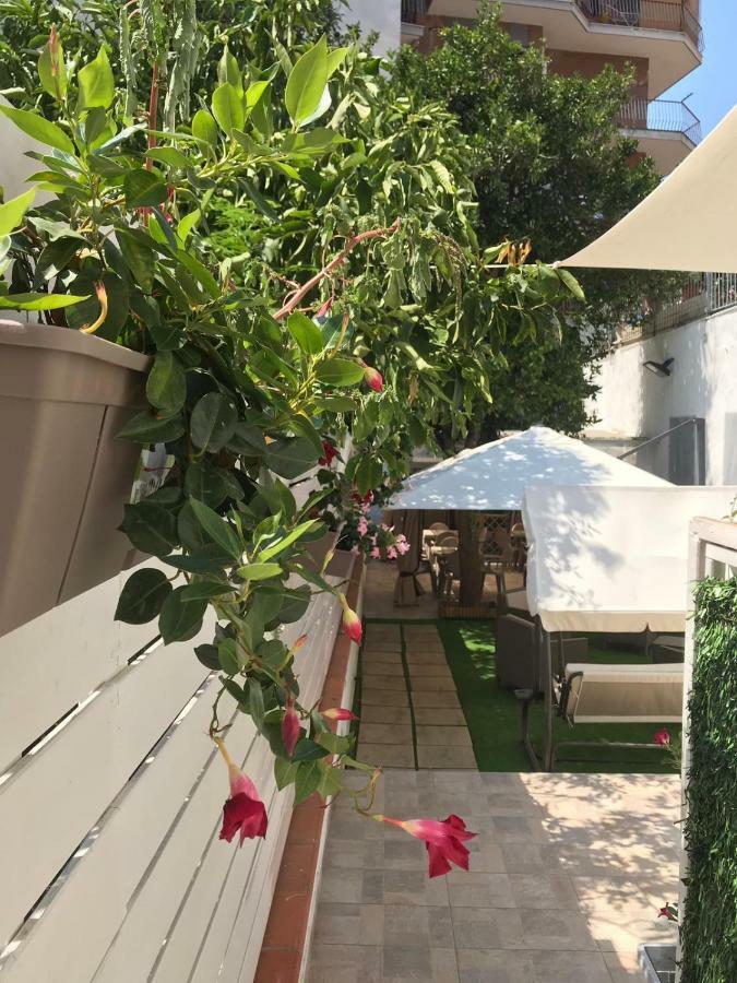 Bed and Breakfast Virgilio'S Garden à Castellammare di Stabia Extérieur photo
