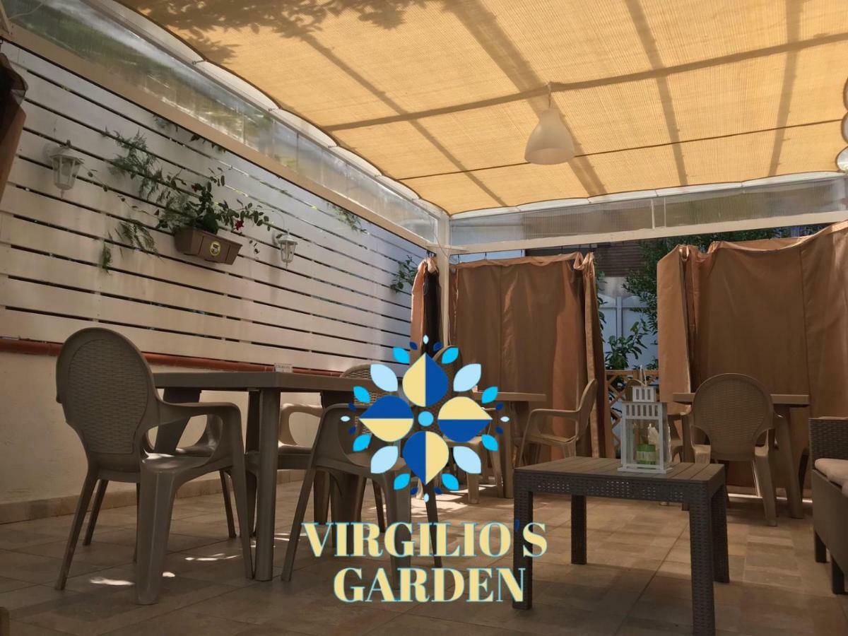 Bed and Breakfast Virgilio'S Garden à Castellammare di Stabia Extérieur photo