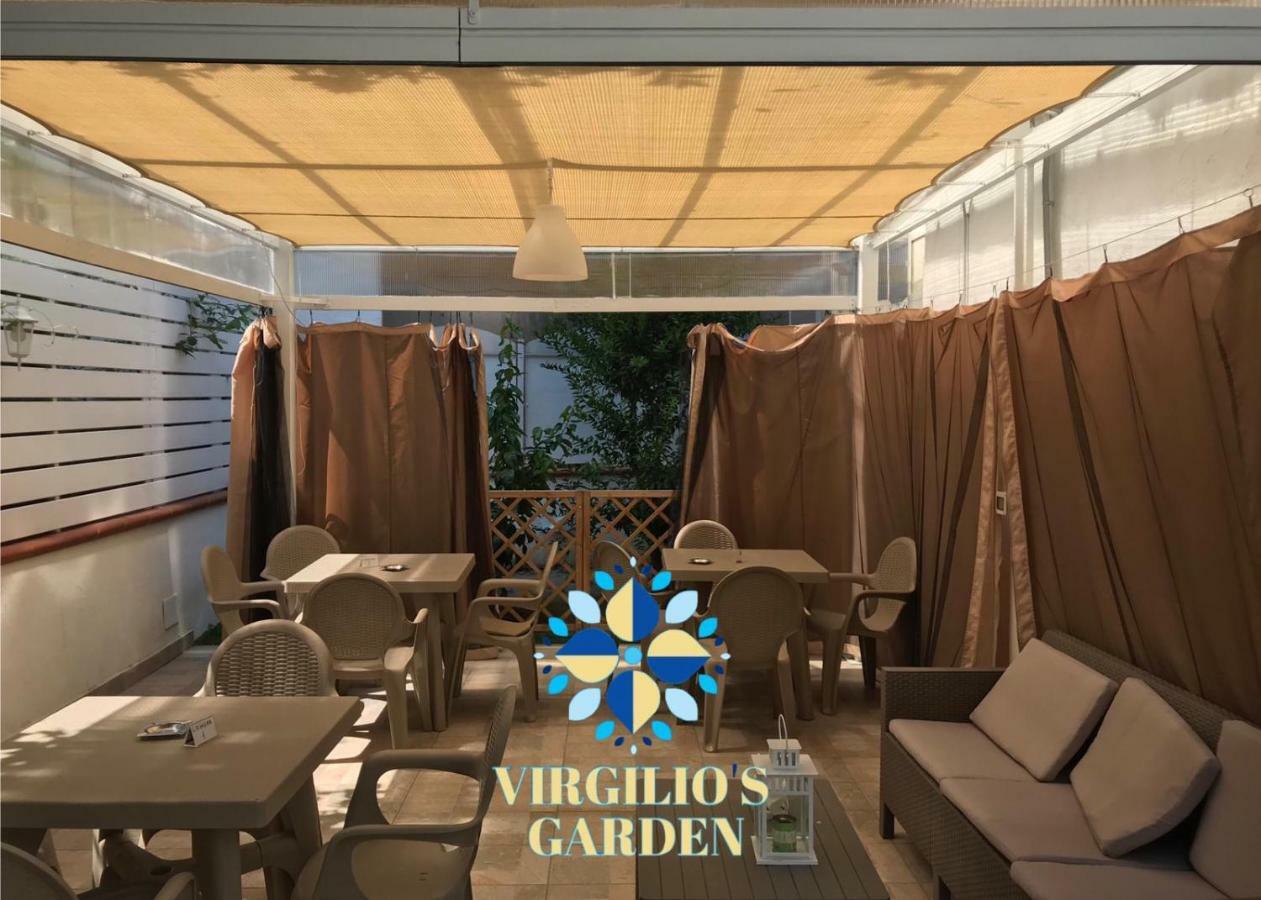 Bed and Breakfast Virgilio'S Garden à Castellammare di Stabia Extérieur photo